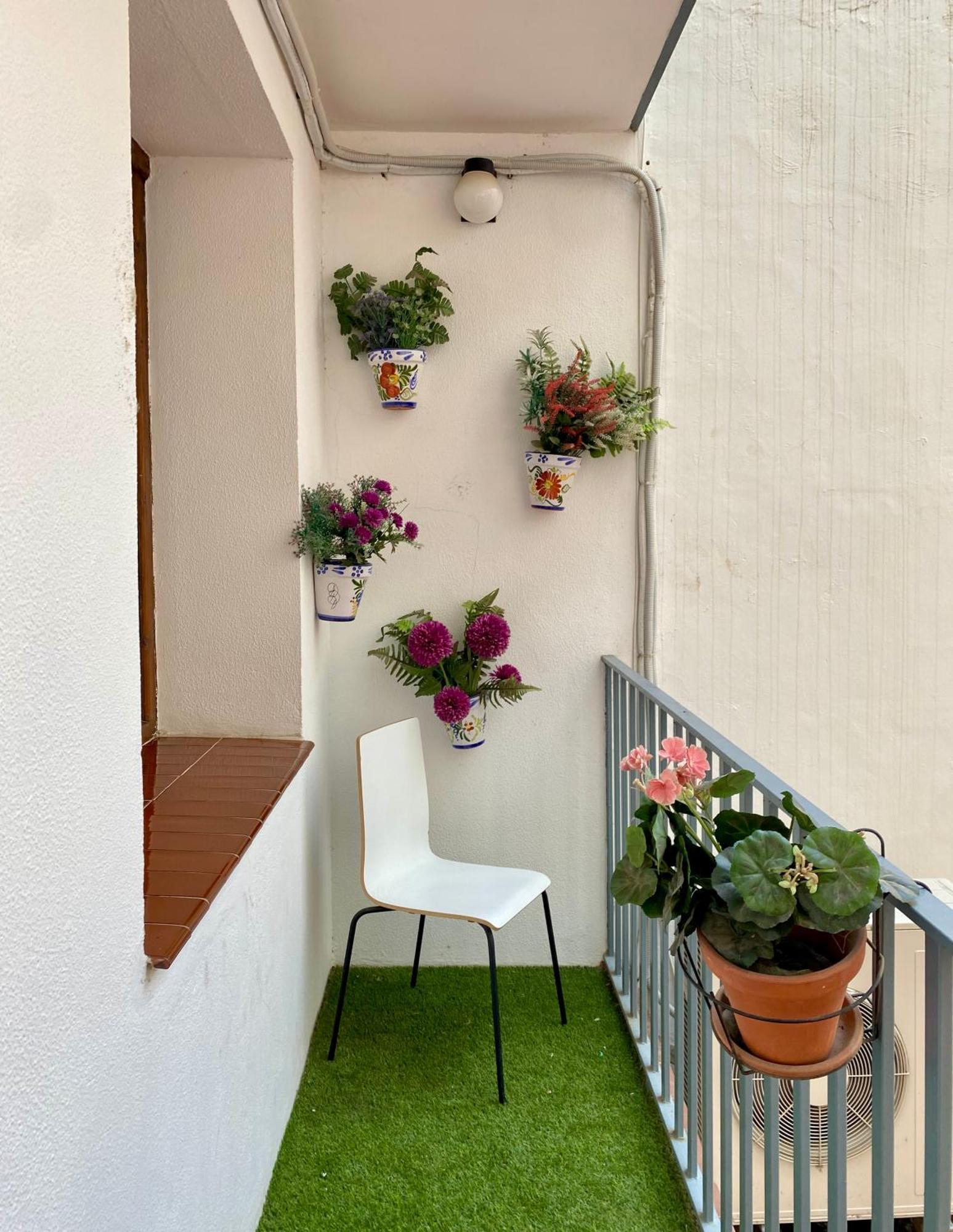 Vtz El Balcon De Rey Alfonso I Apartment Zaragoza Exterior photo